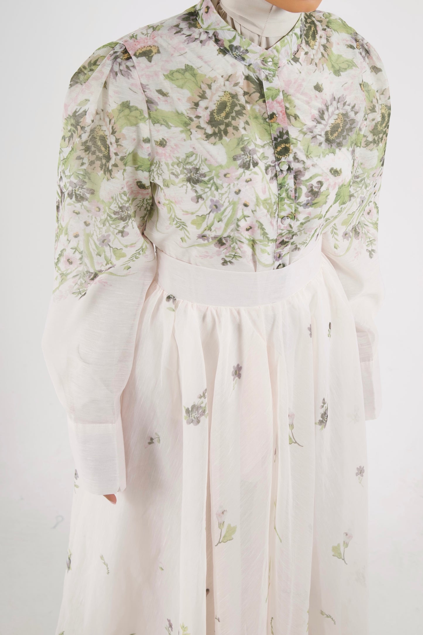 Green Ecru Floral Set