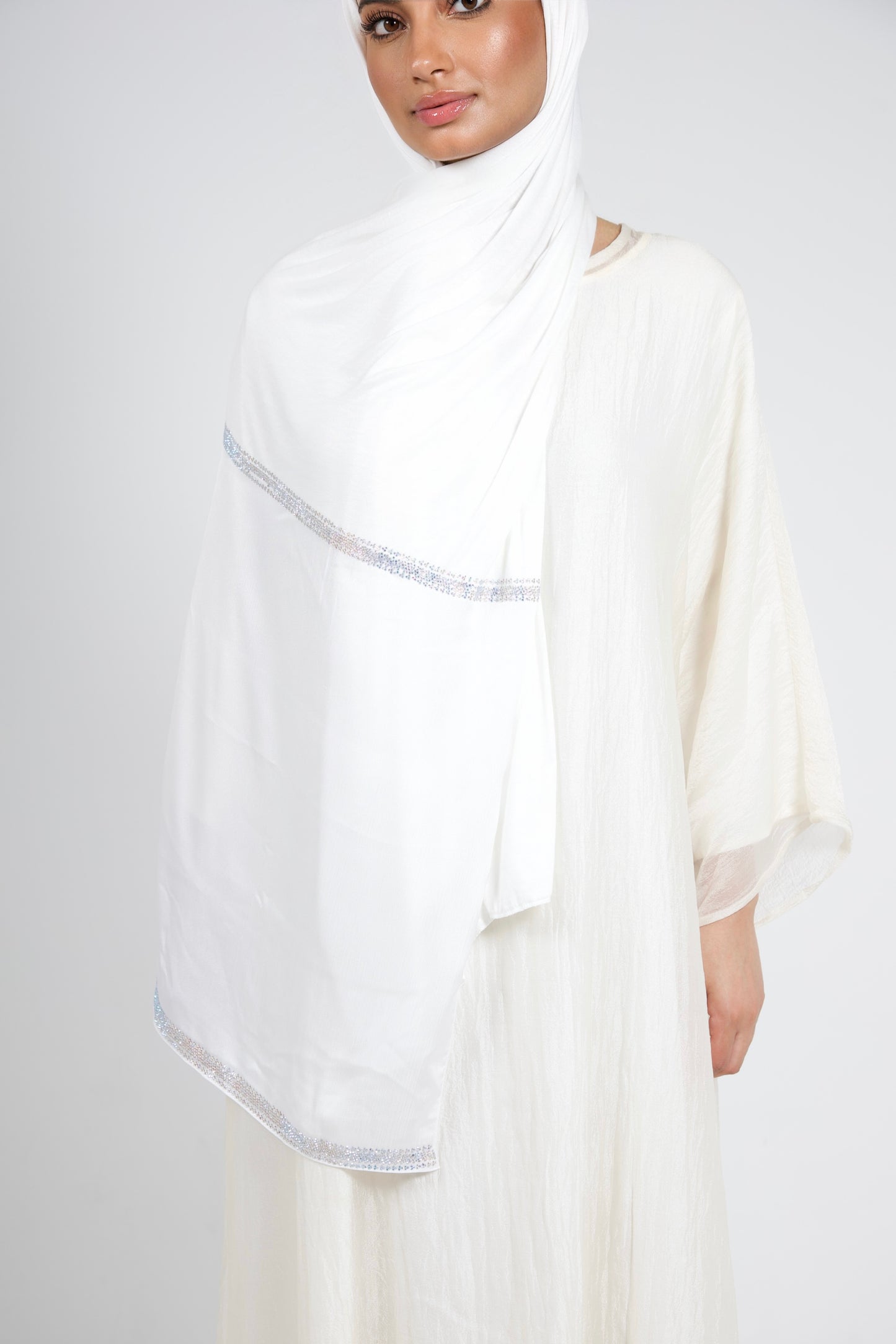 Dubai satin jersey scarf white