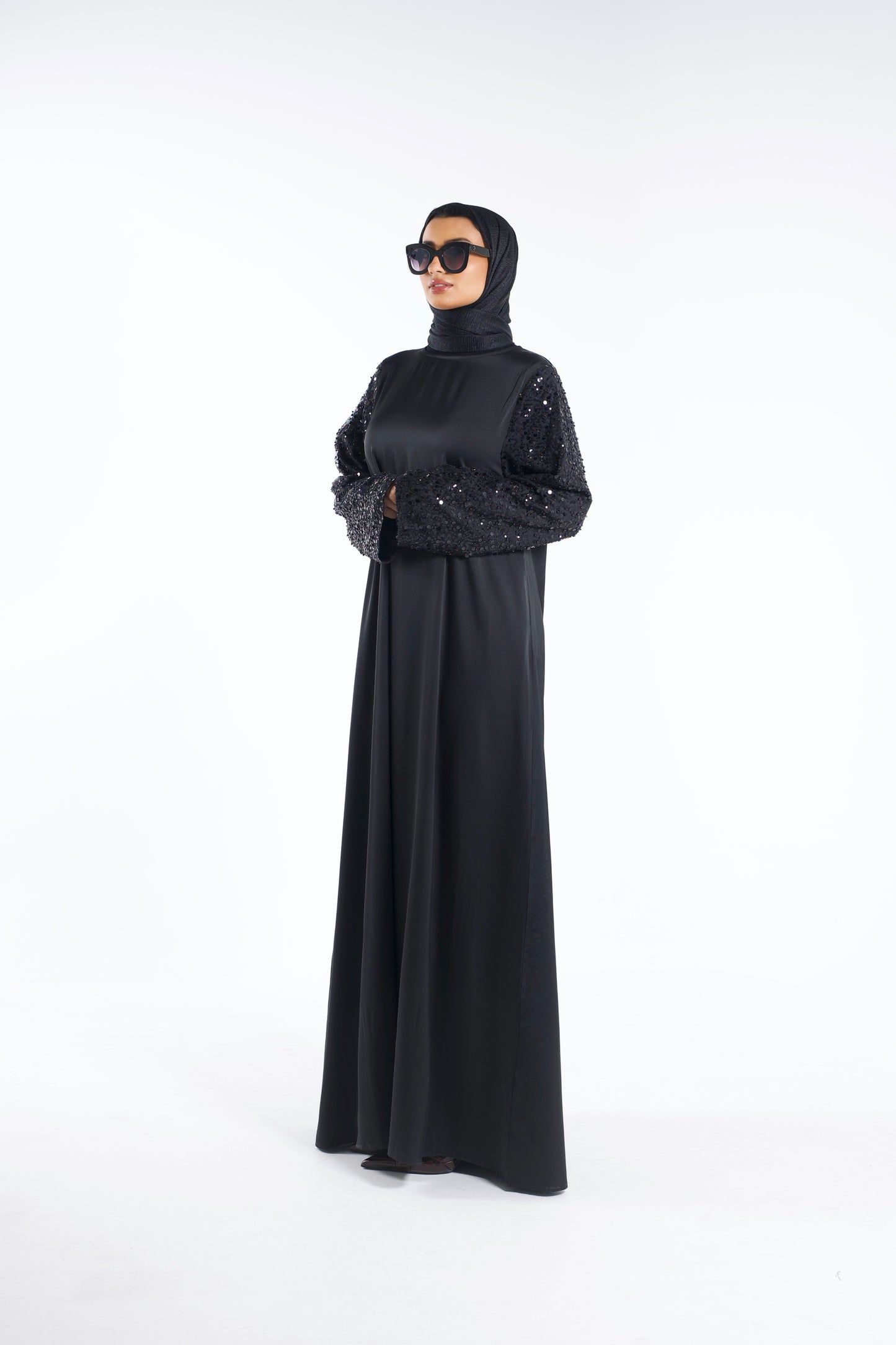 Sequin Bell Sleeve Abaya Noir