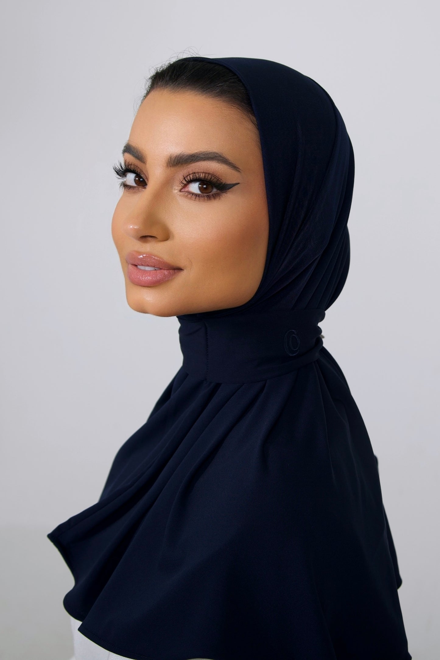 Ready To Wear Hijab In Navy