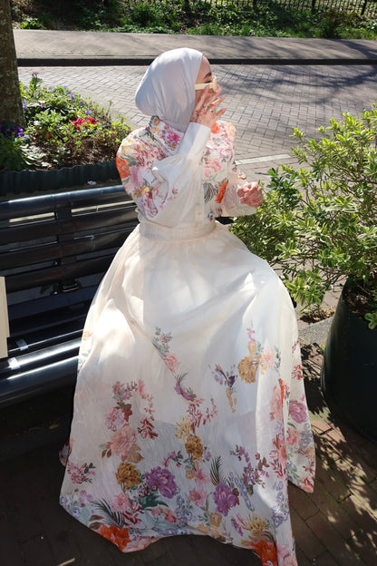 Cream Floral Set